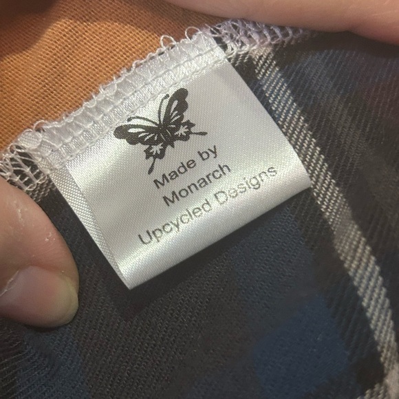 NWT Upcycled Beatles Flannel Tee size L-XXL - Picture 7 of 7